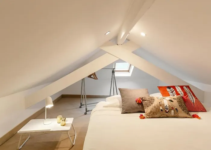 公寓 Metamorphosis *